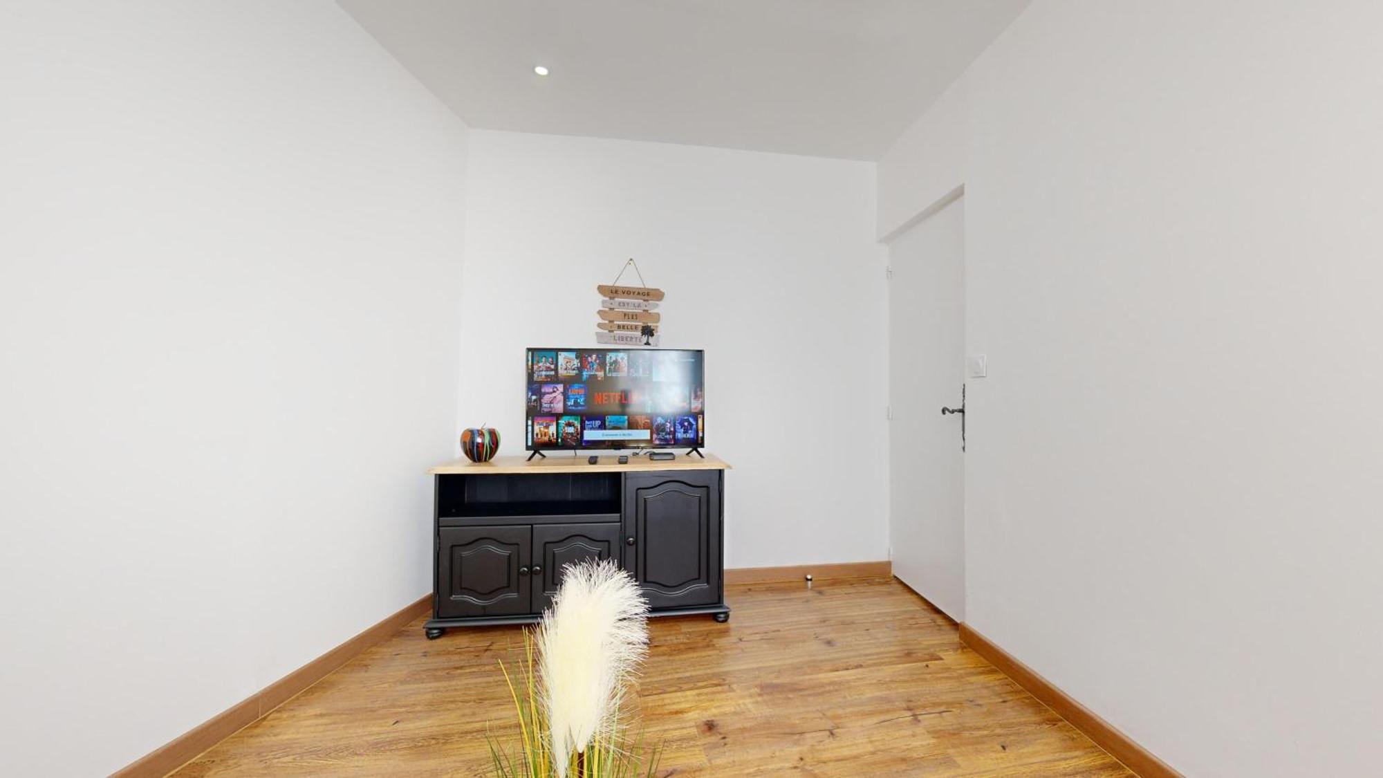 Appartement Standing 2 Tulle Exterior foto